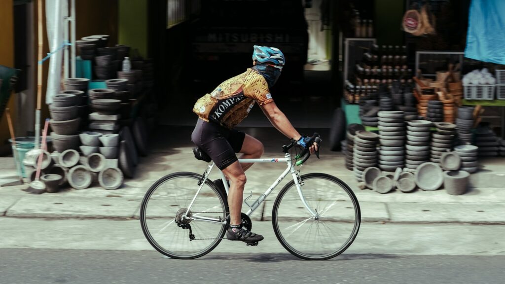 Safe Cycling Tips in Bali: Weather, Trails, and Local Etiquette