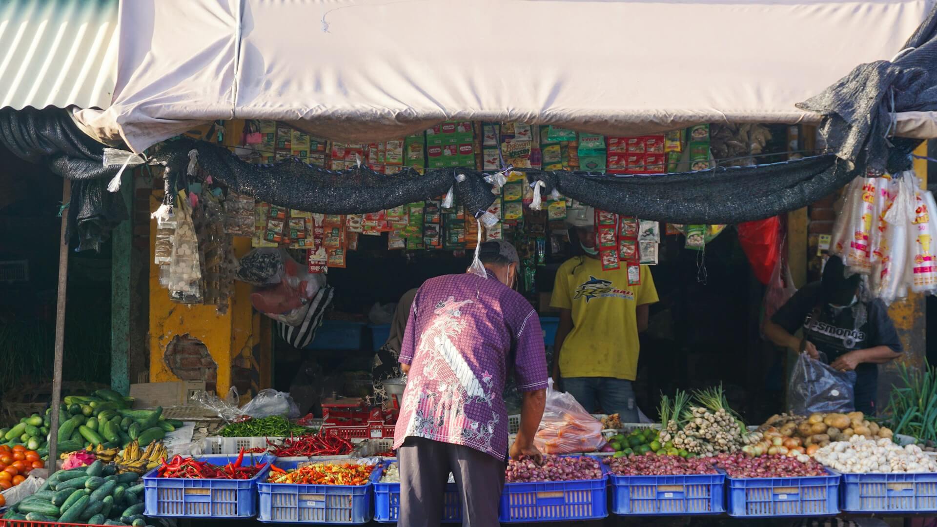 Gianyar Traditional Market, Bali Nighttime Culinary Heaven