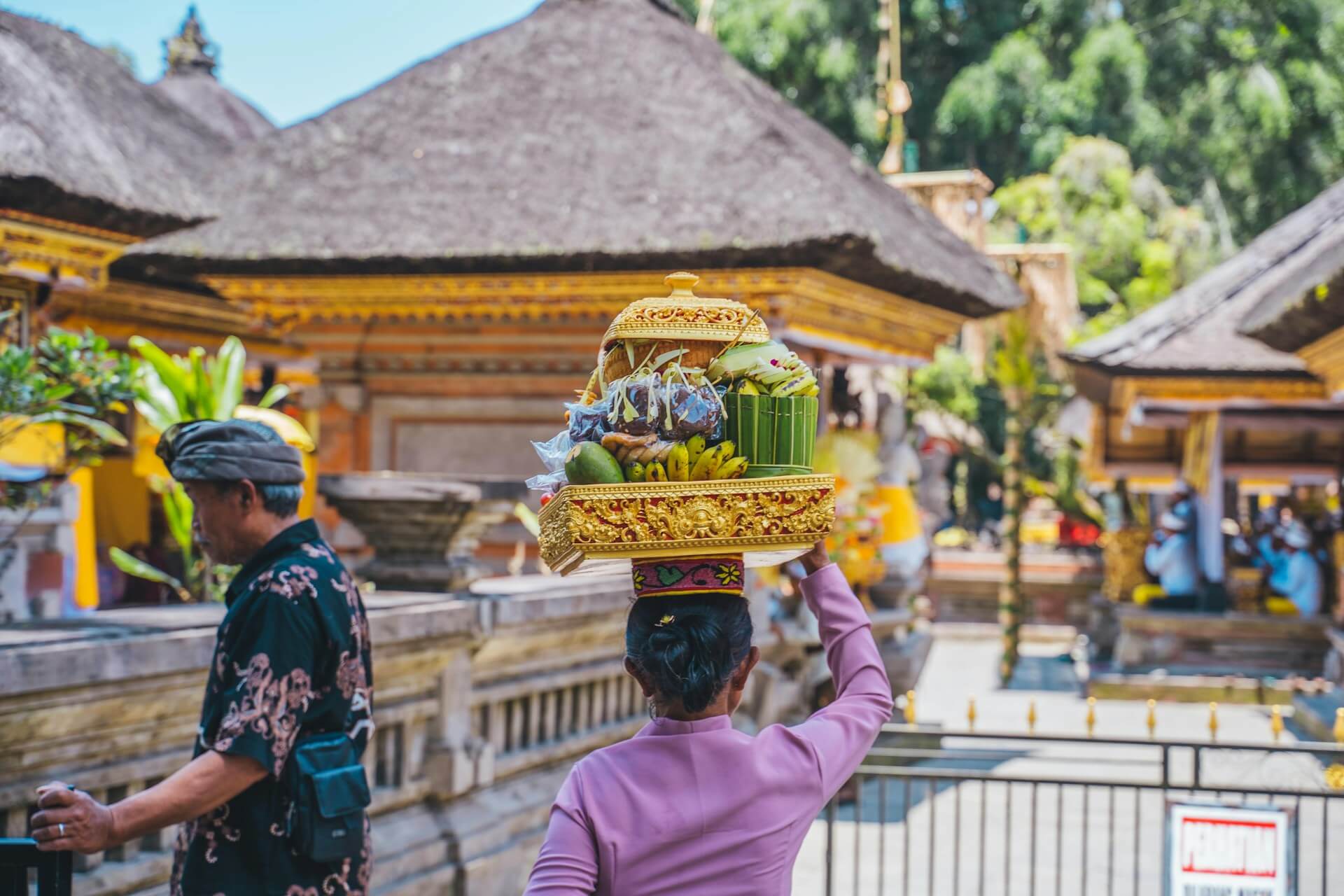 Your Perfect Beginner’s Guide to Tanah Lot (Bali’s Coastal Gem)