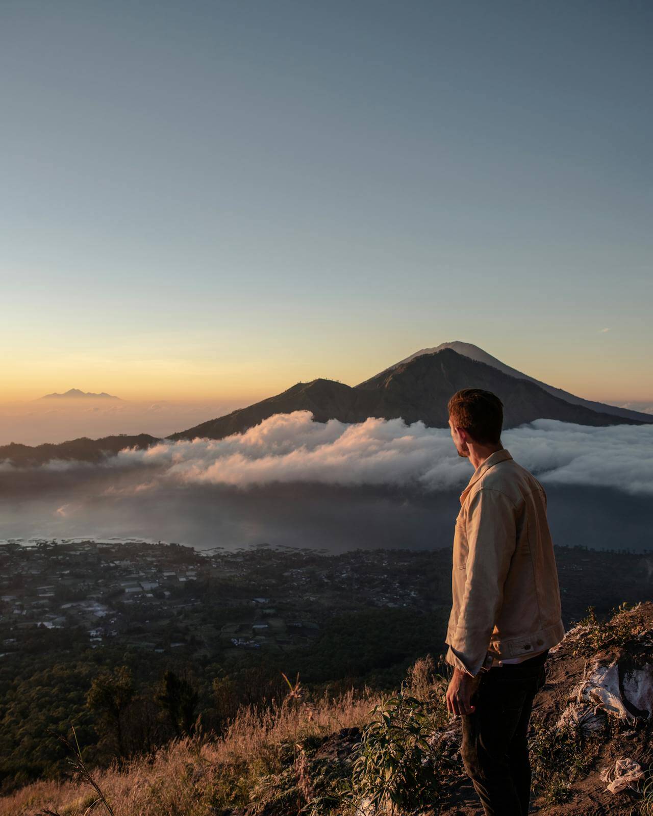 Your First Sunrise Hike Up Mount Batur Just Like a Love Letter