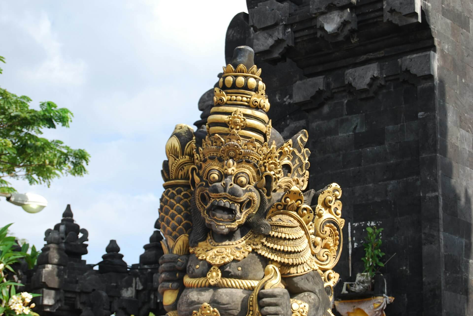 Experiencing a Day with Nusa Penida’s Holy Protectors