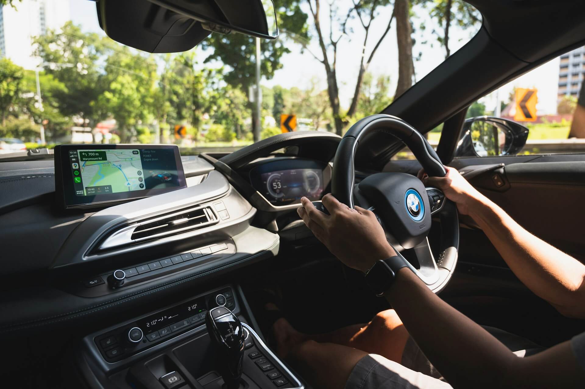 Holidays in Bali, Renting a Car with Driver or Without Driver?