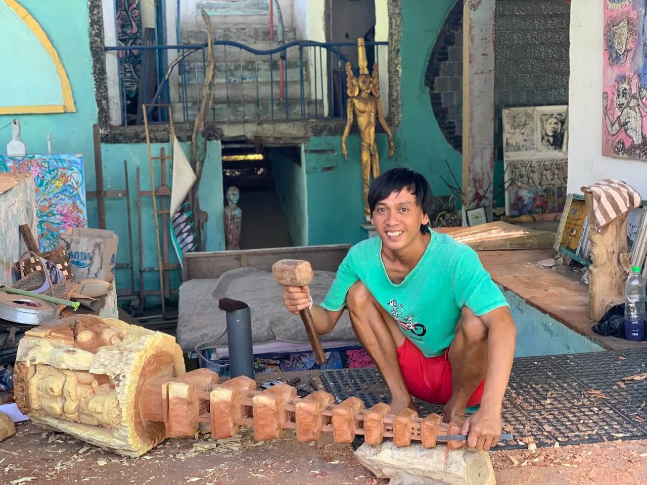 Join a Local Craft Workshop in Nusa Penida and Make Your Own Souvenirs